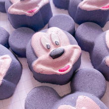 Load image into Gallery viewer, The Main Mouse Bath Bomb