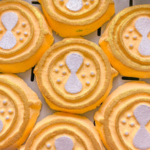 Load image into Gallery viewer, Time Necklace Bath Bomb