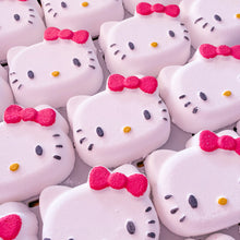 Load image into Gallery viewer, Cute Kitty Bath Bomb