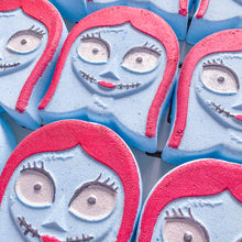 Load image into Gallery viewer, Sally Skeleton Bath Bomb