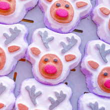 Load image into Gallery viewer, Rockin' Reindeer Bath Bomb