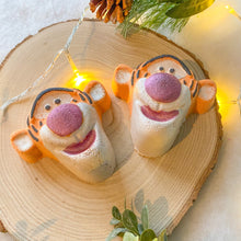 Load image into Gallery viewer, Jumping Tiger Bath Bomb