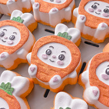 Load image into Gallery viewer, Carrot Bunny Bath Bomb