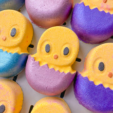 Load image into Gallery viewer, Cheeky Chick Bath Bomb