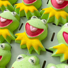 Load image into Gallery viewer, Funny Frog Bath Bomb