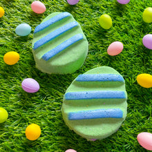Load image into Gallery viewer, Striped Easter Egg Bath Bomb