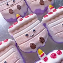 Load image into Gallery viewer, 10 Birthday Cake Bath Bombs
