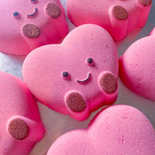 Load image into Gallery viewer, 10 Adorable Heart Bath Bombs