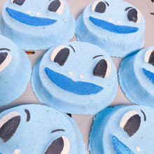 Load image into Gallery viewer, Water Creature Bath Bomb