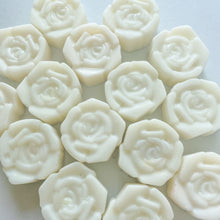 Load image into Gallery viewer, Dove Wax Melts Pack Of 4