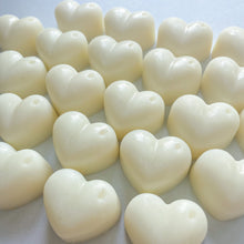 Load image into Gallery viewer, Black Plum & Rhubarb Wax Melts Pack Of 4