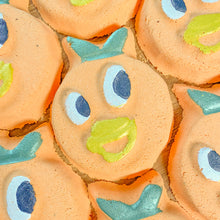 Load image into Gallery viewer, Orange Bird Bath Bomb