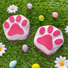Load image into Gallery viewer, Bunny Paw Bath Bomb