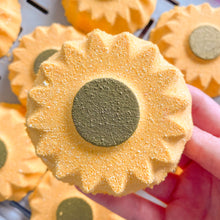 Load image into Gallery viewer, Sunny Sunflower Bath Bomb