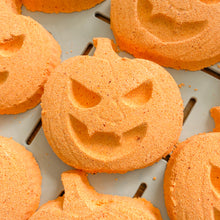 Load image into Gallery viewer, Spooky Pumpkin Bath Bomb