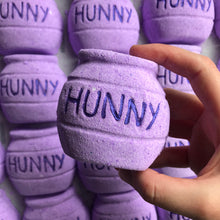 Load image into Gallery viewer, Honey Pot Bath Bomb