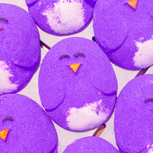 Load image into Gallery viewer, Pip The Penguin Bath Bomb
