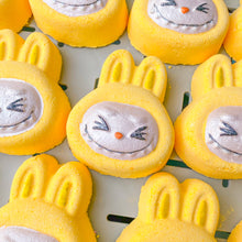 Load image into Gallery viewer, Labu Bath Bomb Yellow
