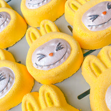 Load image into Gallery viewer, Labu Bath Bomb Yellow
