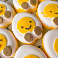 Load image into Gallery viewer, Little Egg Bath Bomb
