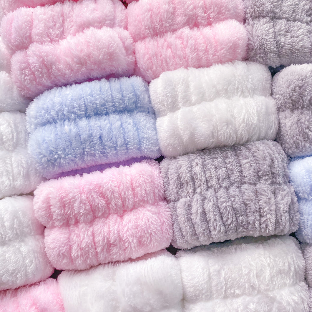 Fluffy Frog Wrist Wash bands