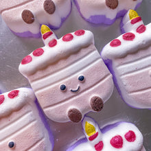 Load image into Gallery viewer, 10 Birthday Cake Bath Bombs

