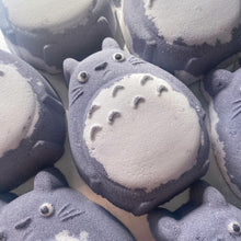 Load image into Gallery viewer, My Neighbour Bath Bomb
