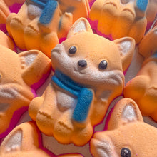 Load image into Gallery viewer, Winter Fox Bath Bomb
